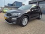 Volkswagen T-Roc 1.0 TSI Style /navi/carplay/trekhaak/140pk gechipt