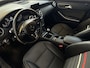 Mercedes-Benz A-klasse 180 Ambition | NL | Navigatie | LM velgen |