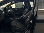 Mercedes-Benz A-klasse 180 Ambition | NL | Navigatie | LM velgen |