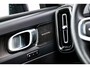 Volvo XC40 1.5 T4 Plug-in Hybrid Plus Dark | PHEV | Adaptieve Cruise Control | Lederen Bekleding | Stoel en Stuurverwarming | Harman Kardon Audio | Lichtmetalen Velgen 19 inch | Elektrisch Verstelbare Voorstoelen | Elektrische Achterklep | Apple Carplay | Android Auto