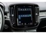 Volvo XC40 1.5 T4 Plug-in Hybrid Plus Dark | PHEV | Adaptieve Cruise Control | Lederen Bekleding | Stoel en Stuurverwarming | Harman Kardon Audio | Lichtmetalen Velgen 19 inch | Elektrisch Verstelbare Voorstoelen | Elektrische Achterklep | Apple Carplay | Android Auto