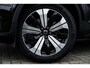 Volvo XC40 1.5 T4 Plug-in Hybrid Plus Dark | PHEV | Adaptieve Cruise Control | Lederen Bekleding | Stoel en Stuurverwarming | Harman Kardon Audio | Lichtmetalen Velgen 19 inch | Elektrisch Verstelbare Voorstoelen | Elektrische Achterklep | Apple Carplay | Android Auto
