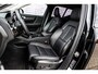 Volvo XC40 1.5 T4 Plug-in Hybrid Plus Dark | PHEV | Adaptieve Cruise Control | Lederen Bekleding | Stoel en Stuurverwarming | Harman Kardon Audio | Lichtmetalen Velgen 19 inch | Elektrisch Verstelbare Voorstoelen | Elektrische Achterklep | Apple Carplay | Android Auto