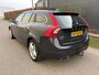 Volvo V60 2.4 D6 AWD Plug-In Hybrid Summum / DEALER ONDERHOUDEN / AUTOMAAT / SCHUIFDAK