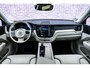Volvo XC60 2.0 T8 Plug-in Hybrid AWD Ultimate Dark | Long Range | Head-up display | Panoramadak | 360° camera | Gelaagd glas | Adaptieve cruise control | Stoel/ stuur verwarming | Harman Kardon Audio