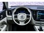 Volvo XC60 2.0 T8 Plug-in Hybrid AWD Ultimate Dark | Long Range | Head-up display | Panoramadak | 360° camera | Gelaagd glas | Adaptieve cruise control | Stoel/ stuur verwarming | Harman Kardon Audio
