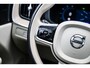 Volvo XC60 2.0 T8 Plug-in Hybrid AWD Ultimate Dark | Long Range | Head-up display | Panoramadak | 360° camera | Gelaagd glas | Adaptieve cruise control | Stoel/ stuur verwarming | Harman Kardon Audio