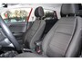 Kia Stonic 100pk DynamicPlusLine I Parkeersensoren I Camera Achter I Trekhaak I NAVI I Airco