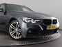 BMW 3-Serie Touring 320i M Sport Edition (NL-Auto / Elek. Trekhaak / Pano / Head Up / Navi)