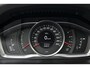 Volvo XC60 2.0 D4 164 PK Momentum | Trekhaak | Navigatie | Half lederen bekleding | Cruise control