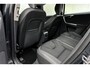 Volvo XC60 2.0 D4 164 PK Momentum | Trekhaak | Navigatie | Half lederen bekleding | Cruise control