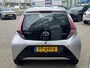Toyota Aygo 1.0 VVT-i X-PLAY AIRCO BLUETOOTH CAMERA EL-RAMEN/SPIEGELS NL-AUTO