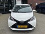Toyota Aygo 1.0 VVT-i X-PLAY NAVI 4S-BANDEN AIRCO CAMERA BLUETOOTH EL-RAMEN/SPIEGELS NL-AUTO
