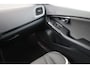 Volvo V40 T3 AUT. DYNAMIC EDITION -CRUISE|VERW.VOORSTOELEN|NAVI|HIGH-PERF.AUDIO|PDC.(A)|DEALERONDERHOUDEN|17"