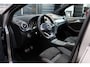 Mercedes-Benz B-klasse 180 Business Solution AMG line automaat Panodak/navi
