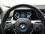 BMW iX1 xDrive30 Launch Edition 313pk 67 kWh Dealer O.H 96.5% SOH | Panodak | Adaptive Cruise | 360 Camera | Lederen Comfortzetels Massage & Memory | Head Up | Harman Kardon | Keyless |