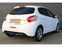 Peugeot 208 1.6 VTi Allure | Panoramadak | Trekhaak | Climate control | Lichtmetaal | NL auto | 102.000km |