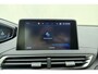 Peugeot 3008 1.2 PureTech Blue Lease Executive / trekhaak / apple carplay / navigatie / parkeersensoren