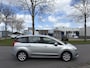 Peugeot 5008 1.6-16V VTi SR 7-Persoons 120 PK. Zeer fijn rijdende auto !!!