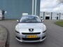 Peugeot 5008 1.6-16V VTi SR 7-Persoons 120 PK. Zeer fijn rijdende auto !!!