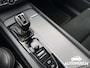 Volvo XC60 2.0 T4 R-Design PANO TREKHAAK LED HEAD-UP