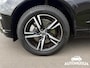 Volvo XC60 2.0 T4 R-Design PANO TREKHAAK LED HEAD-UP