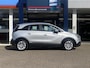 Opel Crossland X 1.2 Online Edition / Rijklaar! / NL-Auto / Dealer-Onderhouden / Trekhaak / Cruise-Control / Apple-Carplay & Android-Auto / Armsteun-Voor / DAB Radio-Bluetooth / Navi / PDC-Achter / 16'' LMV / All-Season / ENZ.