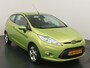 Ford Fiesta 1.25 82PK Titanium | Cruise | Voorruitverwarming | Cruise | Park. sens A | Bluetooth