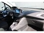 Peugeot 208 1.2 PureTech Allure | Automaat | Navi by app | Camera | Apple carplay | Climate control | Bluetooth | Lichtmetaal |