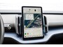 Volvo EX30 Single Motor Extended Range Plus 69 kWh | Stoel en Stuurverwarming | Adaptieve Cruise Control | BLIS | DAB+ | Keyless Entry | Parkeercamera |