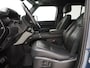 Land Rover Defender 110 2.0 P400e 110 Urban WideTrack Look | Panoramadak | Explorer Pack | Sidesteps | Lightbar | Trekhaak | Meridian | Carplay