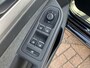 Volkswagen Golf Variant 1.0TSI/110PK Life · Navigatie · Apple/Android Car Play · Camera + Parkeersensoren · Garantie t/m 12-01-2028 of 100000km.
