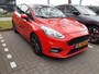 Ford Fiesta 1.0 EcoBoost ST-Line | 17” Velgen | Auto Airco | Apple CarPlay / Android Auto | Privacy Glass | Parkeersensoren