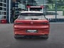 Volkswagen T-Roc 1.5 eTSI R-LINE BLACK STYLE TREKHAAK/ELEK-KLEP/CAMERA/ACC/STOELVERW
