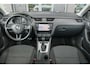 Skoda Octavia Combi 1.6 TDI 105pk DSG Navigatie DAB Xenon / LED Elektrische achterklep Keyless start 17" LMV