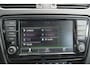 Skoda Octavia Combi 1.6 TDI 105pk DSG Navigatie DAB Xenon / LED Elektrische achterklep Keyless start 17" LMV