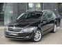 Skoda Octavia Combi 1.6 TDI 105pk DSG Navigatie DAB Xenon / LED Elektrische achterklep Keyless start 17" LMV