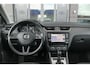 Skoda Octavia Combi 1.6 TDI 105pk DSG Navigatie DAB Xenon / LED Elektrische achterklep Keyless start 17" LMV