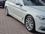 BMW 5-Serie Touring 520i High Executive Edition | Automaat | LED | Trekhaak | Parkeerhulp | Camera | Navi | Leder | Stoelverwarming |