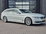 BMW 5-Serie Touring 520i High Executive Edition | Automaat | LED | Trekhaak | Parkeerhulp | Camera | Navi | Leder | Stoelverwarming |