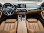 BMW 5-Serie Touring 520i High Executive Edition | Automaat | LED | Trekhaak | Parkeerhulp | Camera | Navi | Leder | Stoelverwarming |