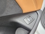 BMW 5-Serie Touring 520i High Executive Edition | Automaat | LED | Trekhaak | Parkeerhulp | Camera | Navi | Leder | Stoelverwarming |
