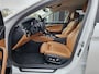 BMW 5-Serie Touring 520i High Executive Edition | Automaat | LED | Trekhaak | Parkeerhulp | Camera | Navi | Leder | Stoelverwarming |