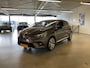 Renault Clio 1.3 TCe Initiale Paris APPLE CARPLAY ANDROID AUTO / LEDEREN BEKLEDING CLIMATE CONTROLE / CRUISE CONTROLE / NAVIGATIE.