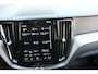 Volvo XC60 2.0 T8 Twin Engine AWD R-Design (Pano Sportleder/Memory/Ventilatie/Massage Carplay Navi/360Camera Blis HarmanKardon Standkachel Full-Led PrivacyGlass)
