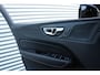 Volvo XC60 2.0 T8 Twin Engine AWD R-Design (Pano Sportleder/Memory/Ventilatie/Massage Carplay Navi/360Camera Blis HarmanKardon Standkachel Full-Led PrivacyGlass)