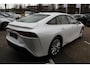 Toyota Mirai DYNAMIC KEYLESS PARELMOER LAK JBL-AUDIO STOELVERWARMING APPLE/ANDROID CLIMA CAMERA AD-CRUISE REGENSENSOR
