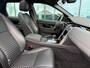 Land Rover Discovery Sport P300e 1.5 SE - Automaat - Panoramadak - Navi - Org.NL