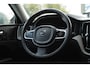 Volvo XC60 2.0 T6 PHEV Long Range AWD Inscription|Luchtvering|360|Leer
