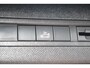 Peugeot 3008 1.2 GT Line Avantage Aut. | Elec. Achterklep | Camera | Pdc | Navi | Cruise | Carplay | | Achterbank in delen neerklapbaar | Afwijkende dakkleur | Alarm klasse 1(startblokkering)| Elec. Achterklep | Camera | Pdc | Navi | Cruise | Carplay |